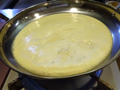 吉丁の豆乳鍋コースの豆乳スープ